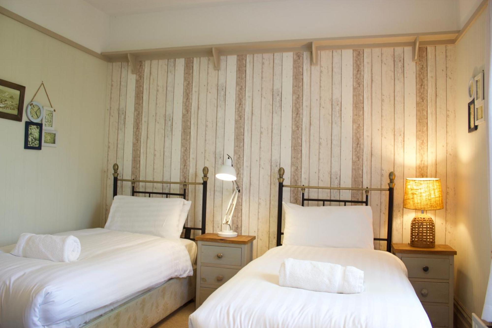 Durdle Door Hotel ลัลเวิร์ธโคฟ ภายนอก รูปภาพ